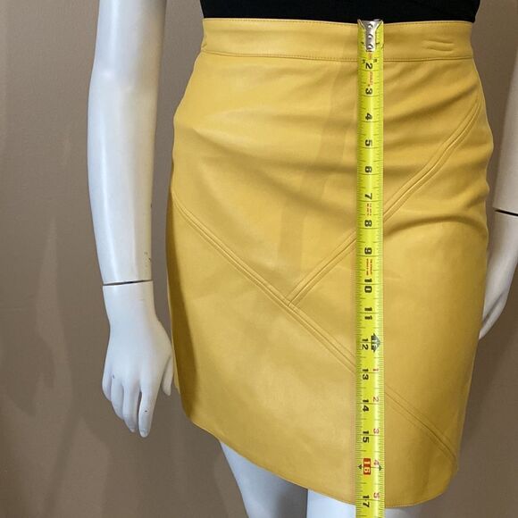 NWT Philosophy Mustard Colored Faux Leather Skirt- Size 10 - Picture 11 of 11